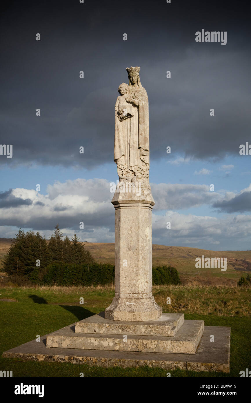 Statue unserer lieben Frau von Penrhys Rhondda Valley South Wales UK Stockfoto