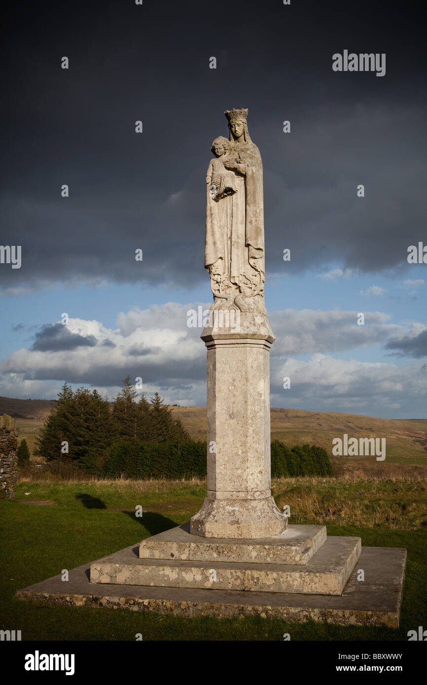 Statue unserer lieben Frau von Penrhys Rhondda Valley South Wales UK Stockfoto