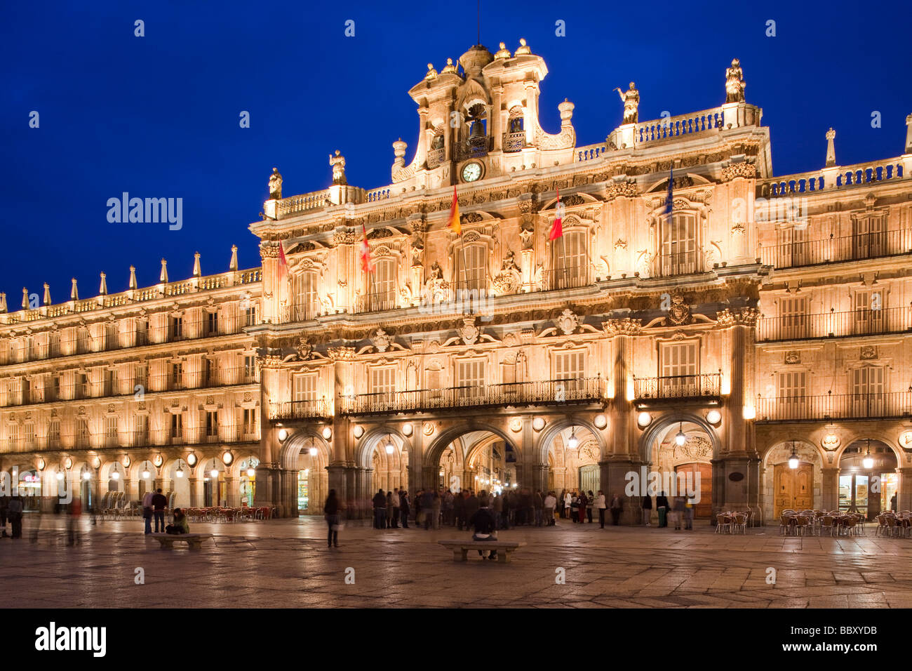 Plaza Mayor in der Abenddämmerung, Salamanca, Spanien Stockfoto