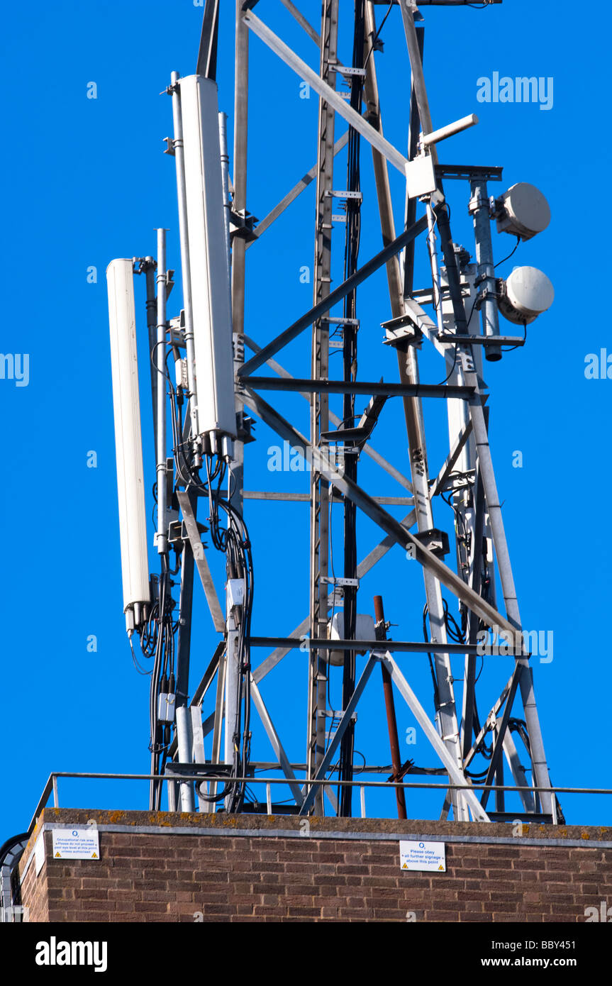 02 Handy-Mast, Feuerwache, Leamington Spa, Warwickshire, UK. Stockfoto