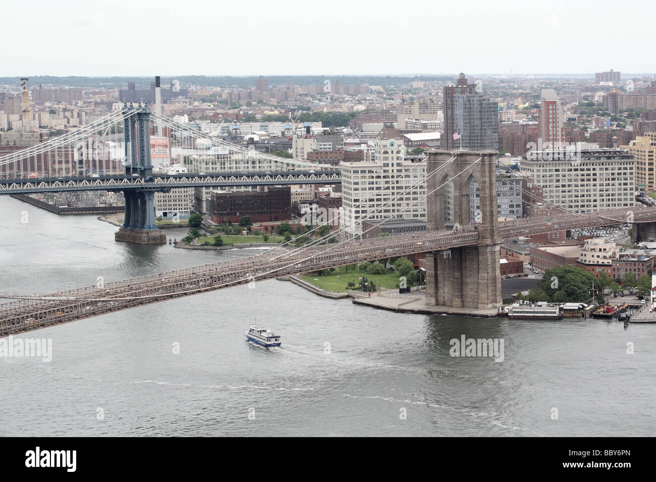 Brooklyn und Manhattan Bridge Stockfoto