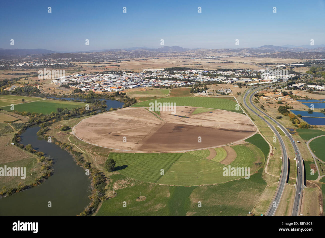 Riesige Rotary Bewässerung Schema Canberra ACT Australien Antenne Stockfoto