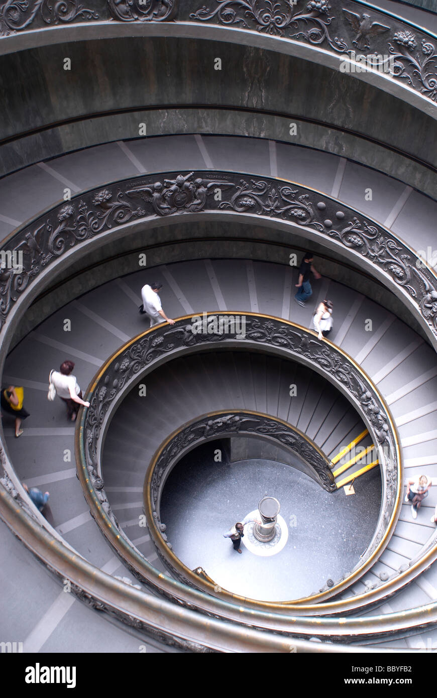 Wendeltreppe im Vatikanischen Museum in Rom Stockfoto