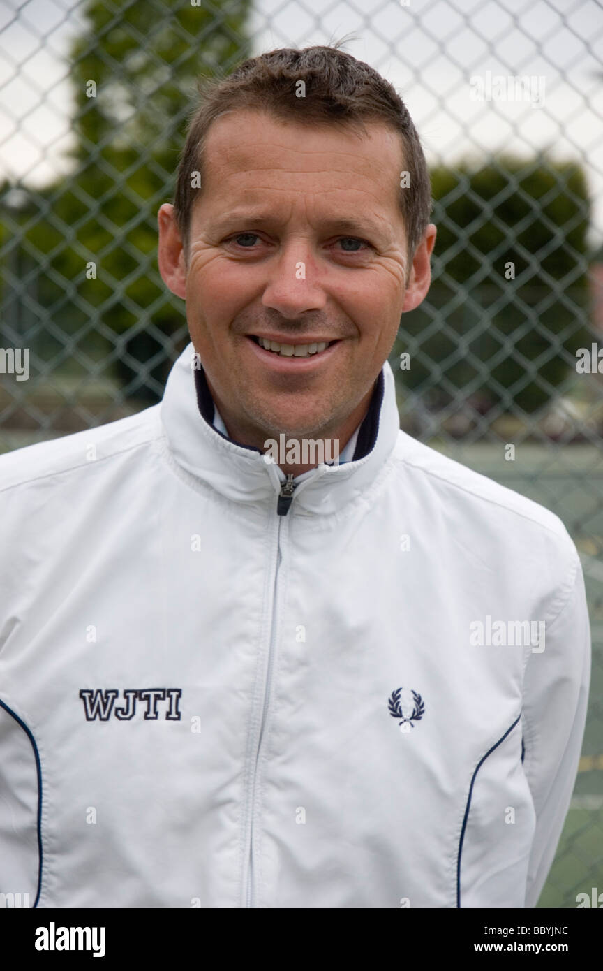 Dan Bloxham, Cheftrainer der Wimbledon Junior Tennis Initiative und Zeremonienmeister, All England Tennis Meisterschaft Stockfoto