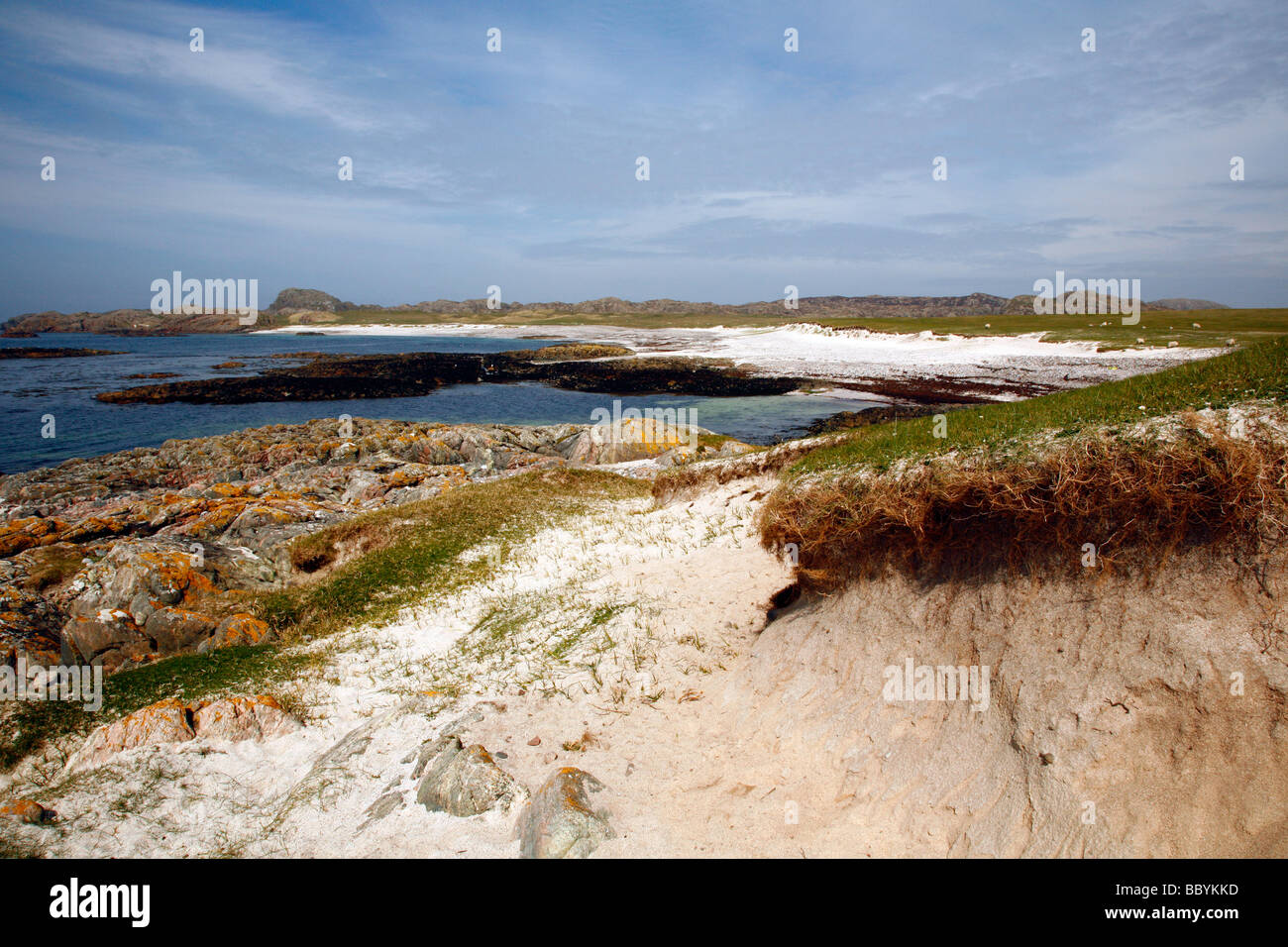 Die Bucht auf der Rückseite den Ozean und Machair, Insel Iona, Isle of Mull, Hochland, westlichen Schottland, Vereinigtes Königreich. Stockfoto