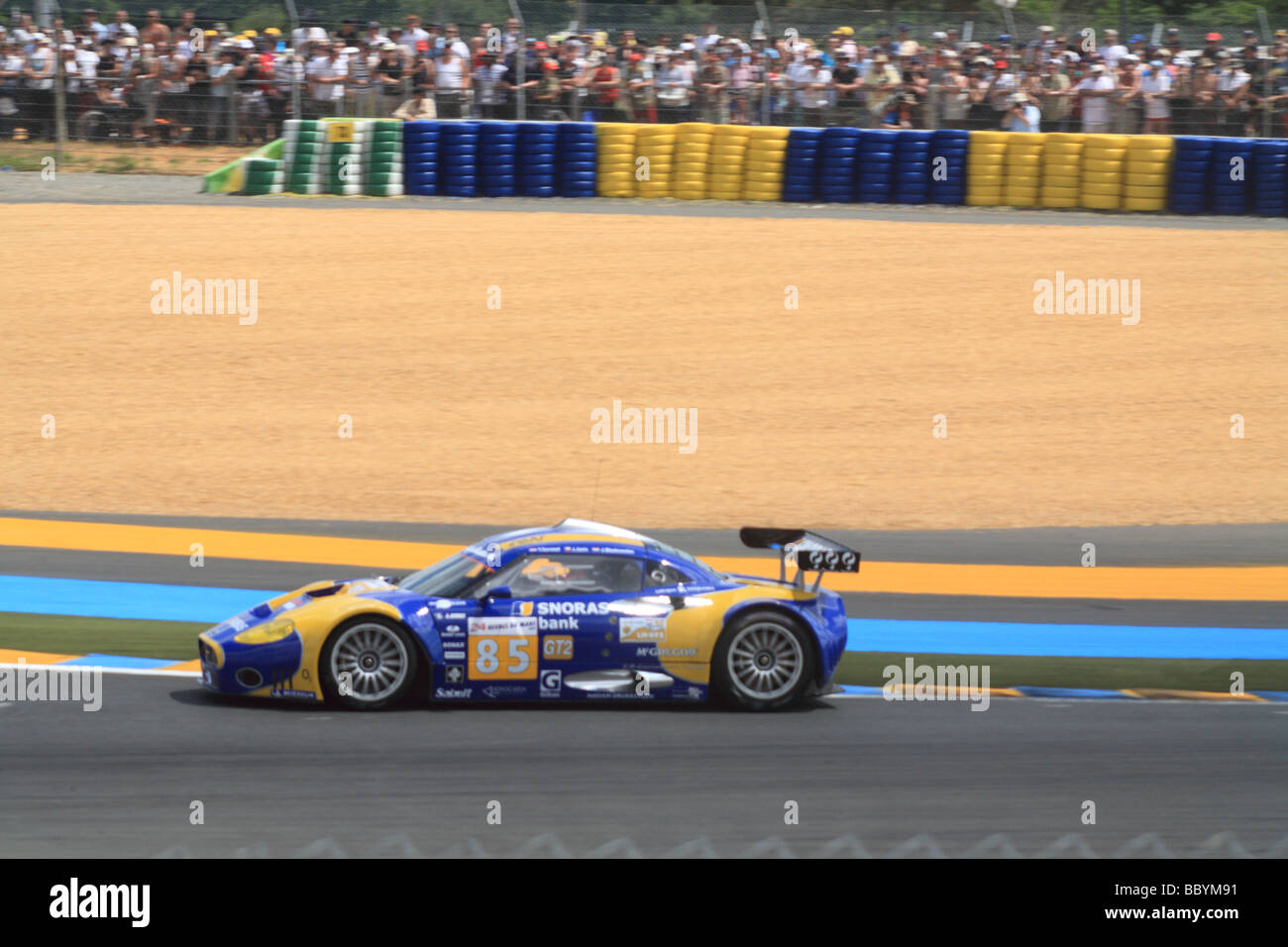 Rennwagen von Spyker Squadron Le mans 24 Stunde Strecke circuit 2009 niederländische Snoras Bank Stockfoto