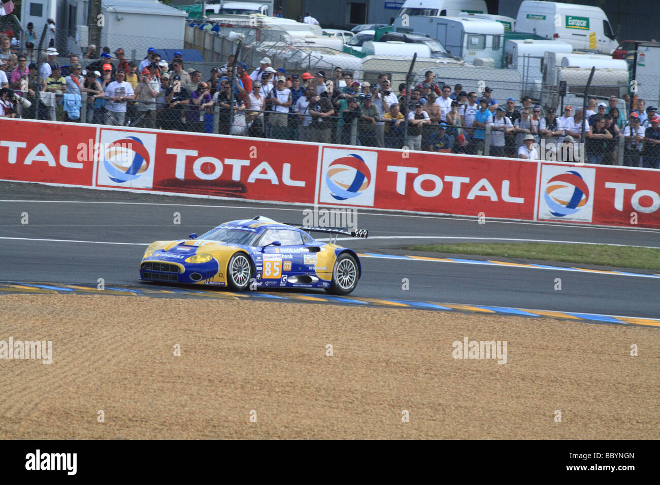 Rennwagen von Spyker Squadron Le mans 24 Stunde Strecke circuit 2009 niederländische Snoras Bank Stockfoto