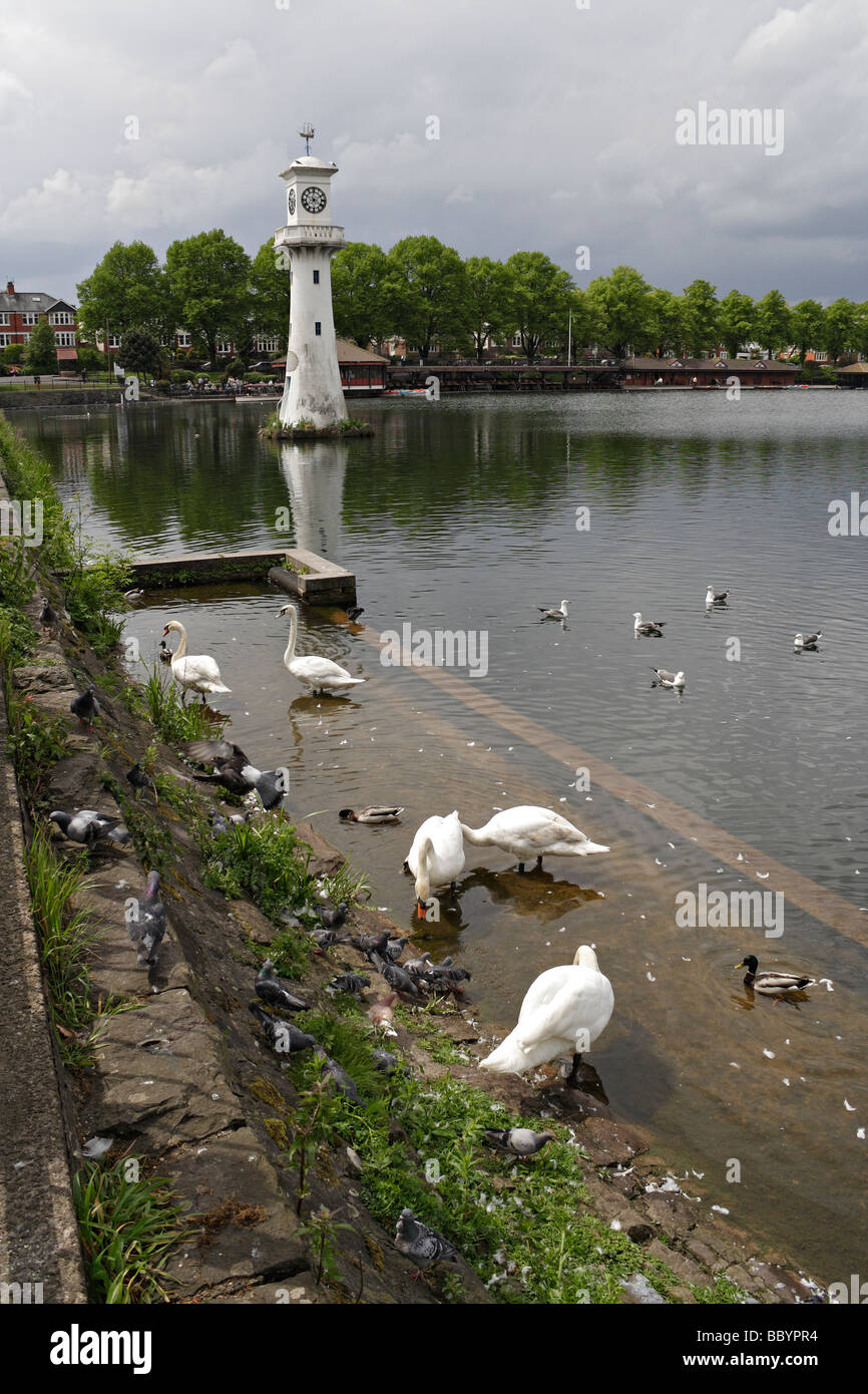 "Captain Scott Memorial" Leuchtturm im Roath Park, Cardiff Stockfoto