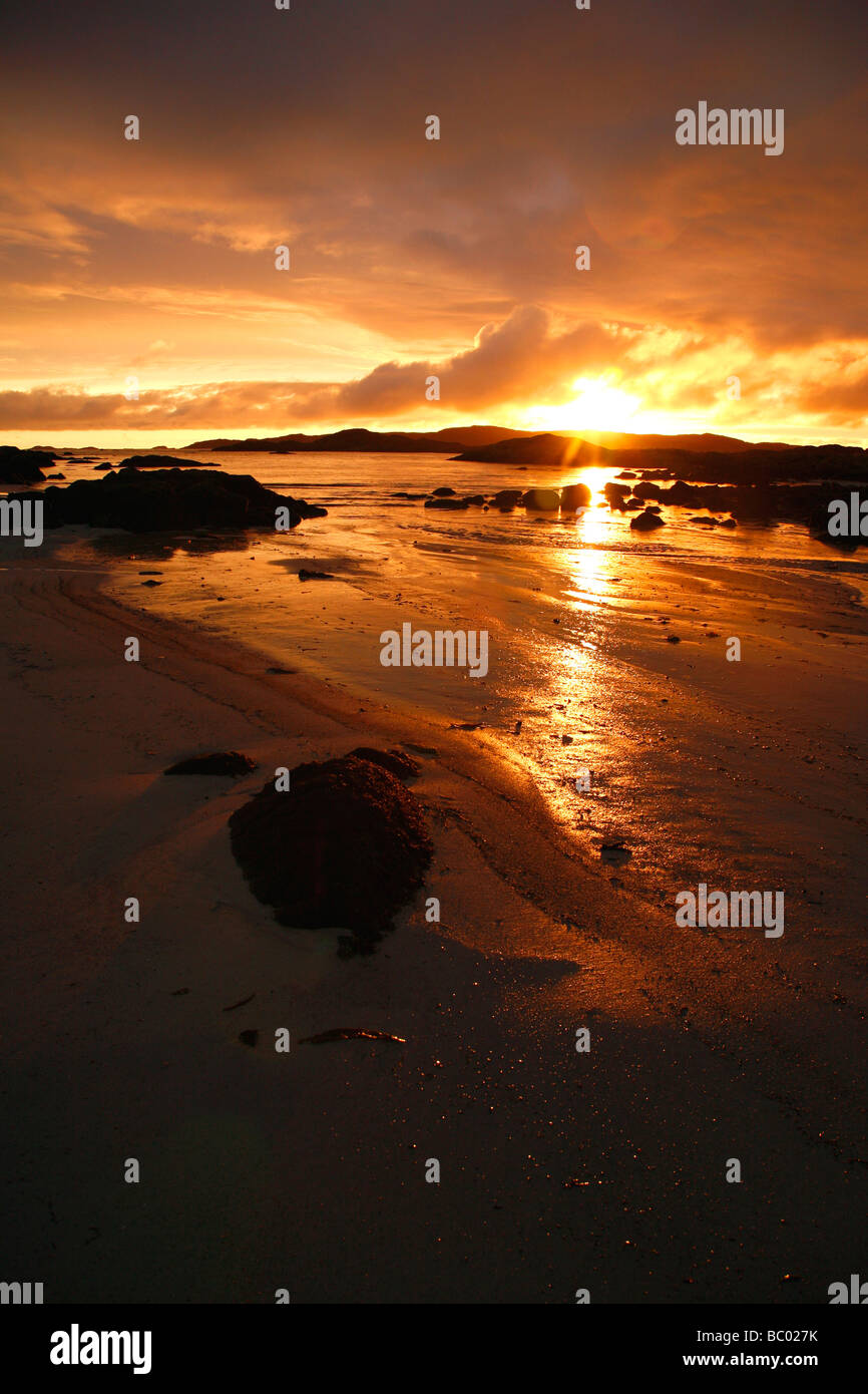 Sonnenuntergang über Iona von Fidden, Isle of Mull, Inneren Hebriden, westlichen Schottland, England, UK. Stockfoto