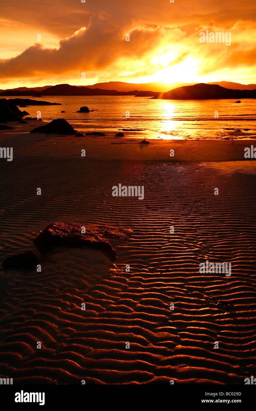 Sonnenuntergang über Iona von Fidden, Isle of Mull, Inneren Hebriden, westlichen Schottland, England, UK. Stockfoto