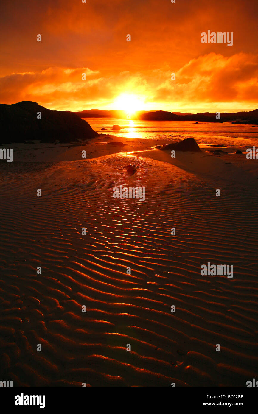 Sonnenuntergang über Iona von Fidden, Isle of Mull, Inneren Hebriden, westlichen Schottland, England, UK. Stockfoto