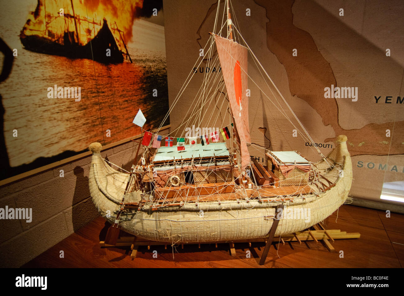 Das Kon-Tiki-Balsa-Holz Schiff im Kon-Tiki-Museum in Oslo Norwegen Stockfoto Das Kon-Tiki-Balsa-Holz Schiff im Kon-Tiki-Museum in Oslo Norwegen Stockfoto