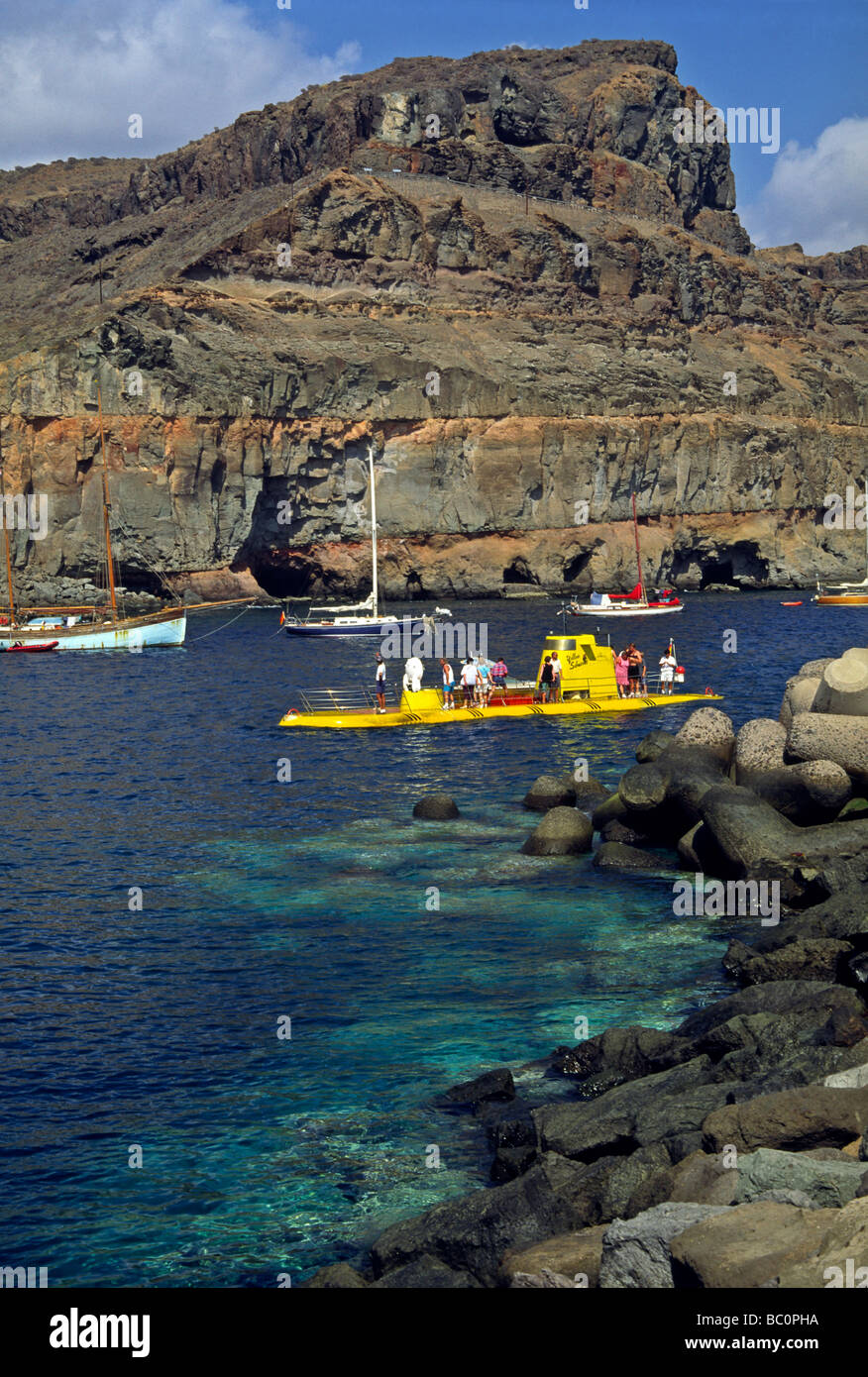 Gelben u-Boot-Touristenattraktion in Puerto de Mogan Gran Canaria Spanien Europa Stockfoto
