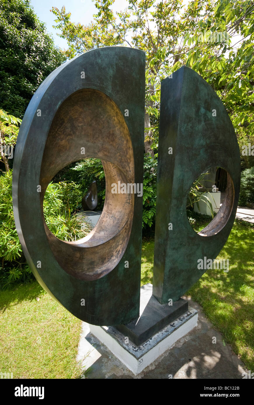 Exponate im Barbara Hepworth Museum in St Ives in Cornwall Stockfoto