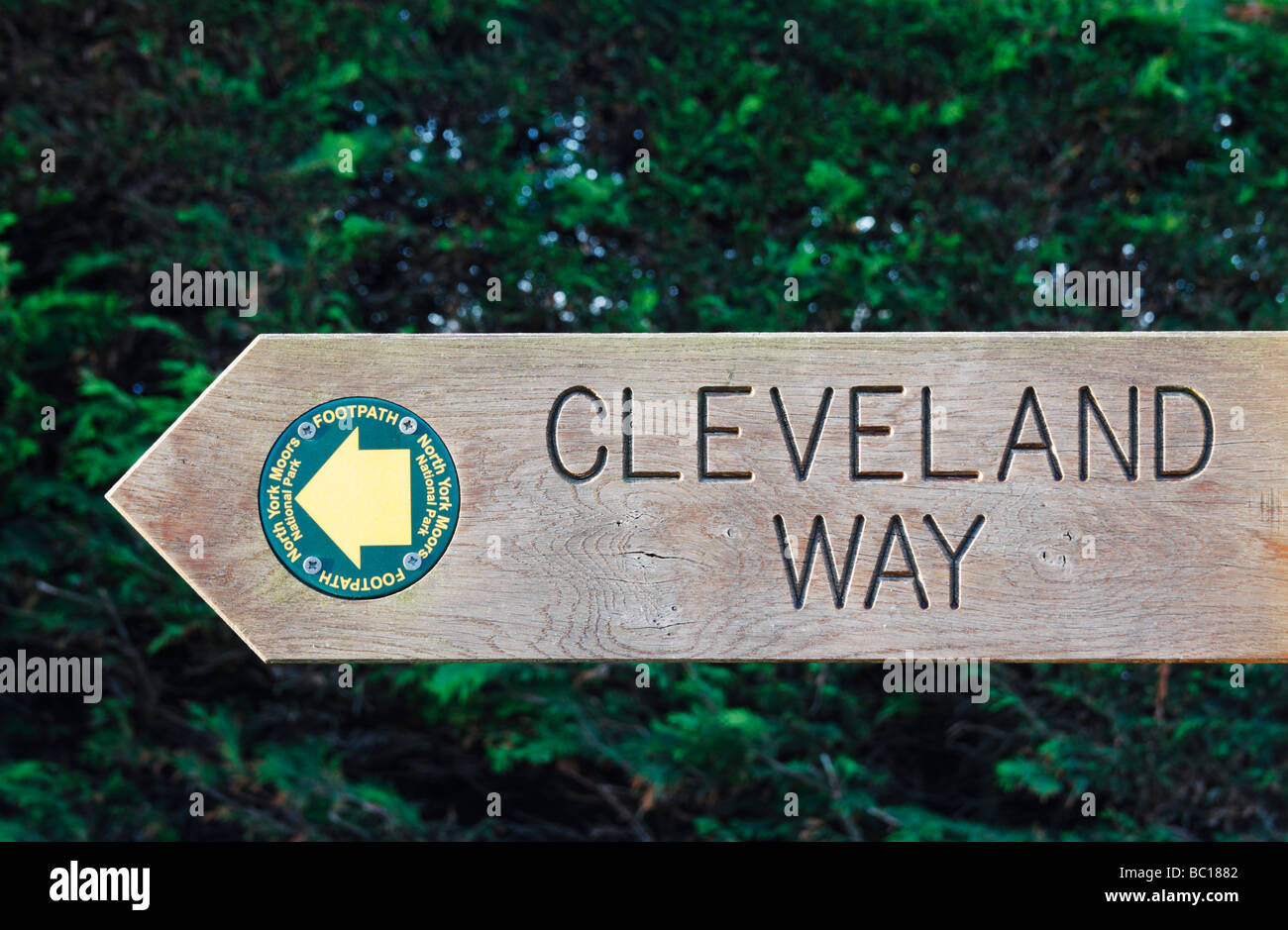 Cleveland Weg Fußweg Schild an Robin Hoods Bay, North Yorkshire Stockfoto