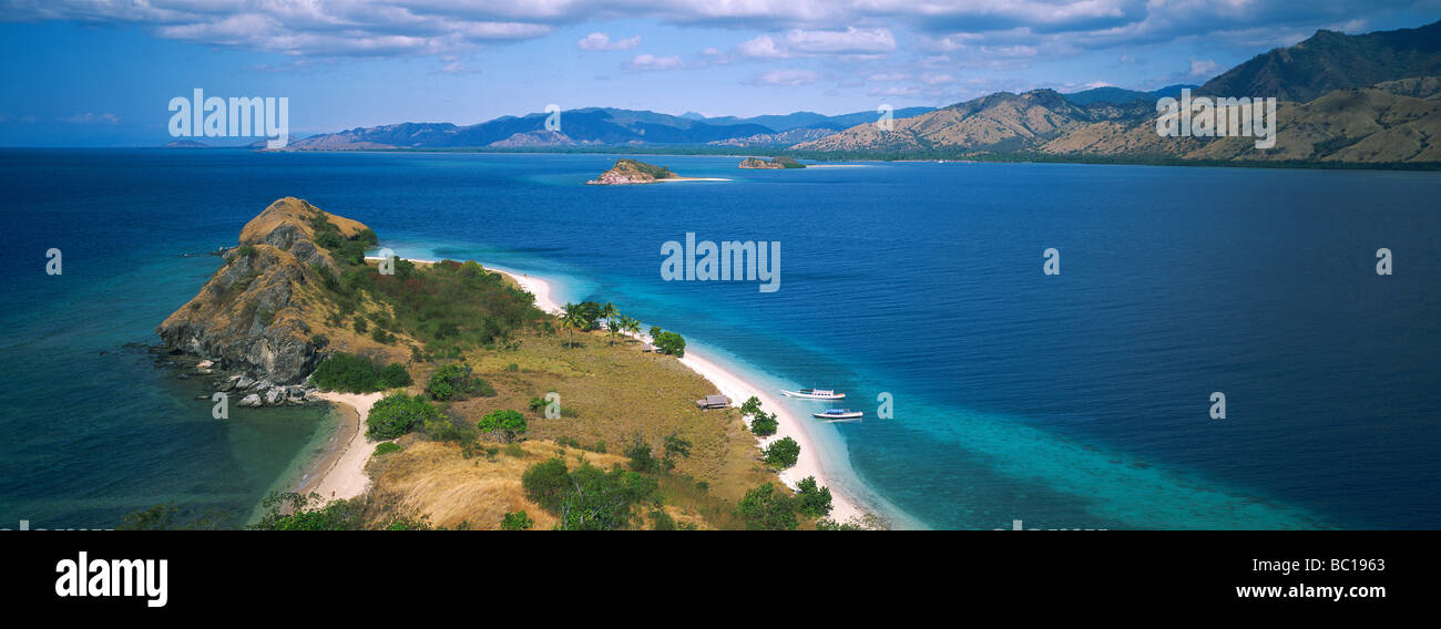 Sunda-Inseln, Insel Flores, Indonesien, Riug Bereich, Tujuhbelas, Pulau Tiga Insel-Archipel Stockfoto