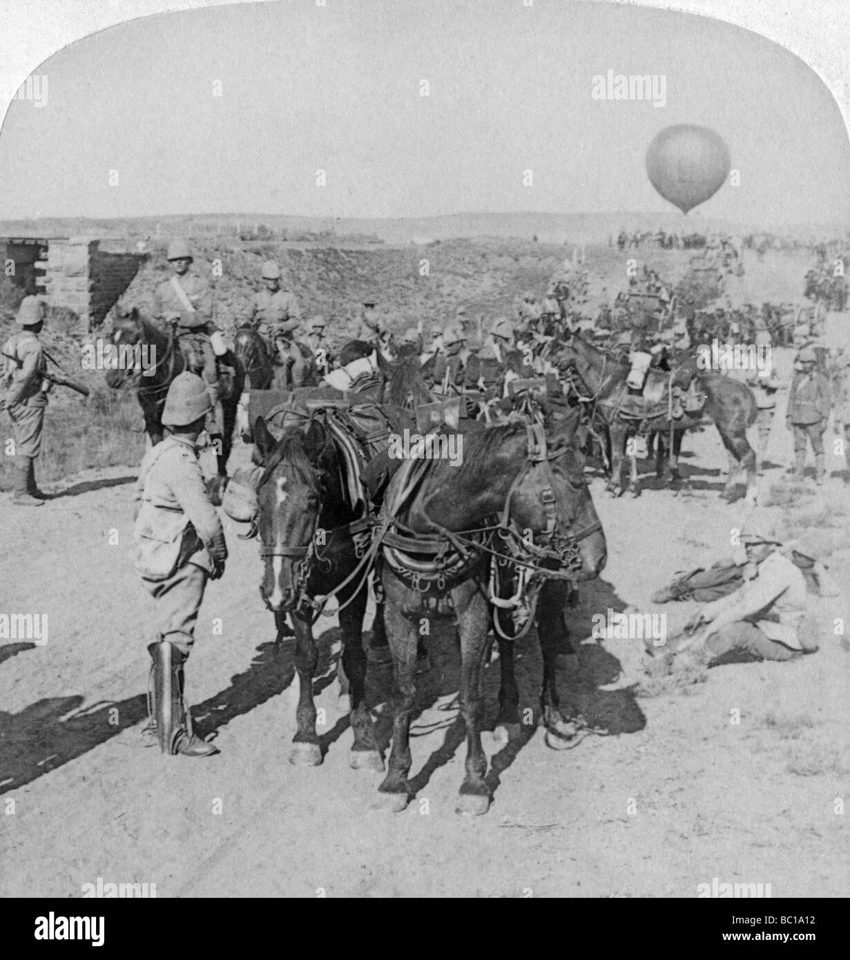 84. Akku und Ballon Korps, Burenkrieg, Südafrika, 1901. Artist: Underwood & Underwood Stockfoto