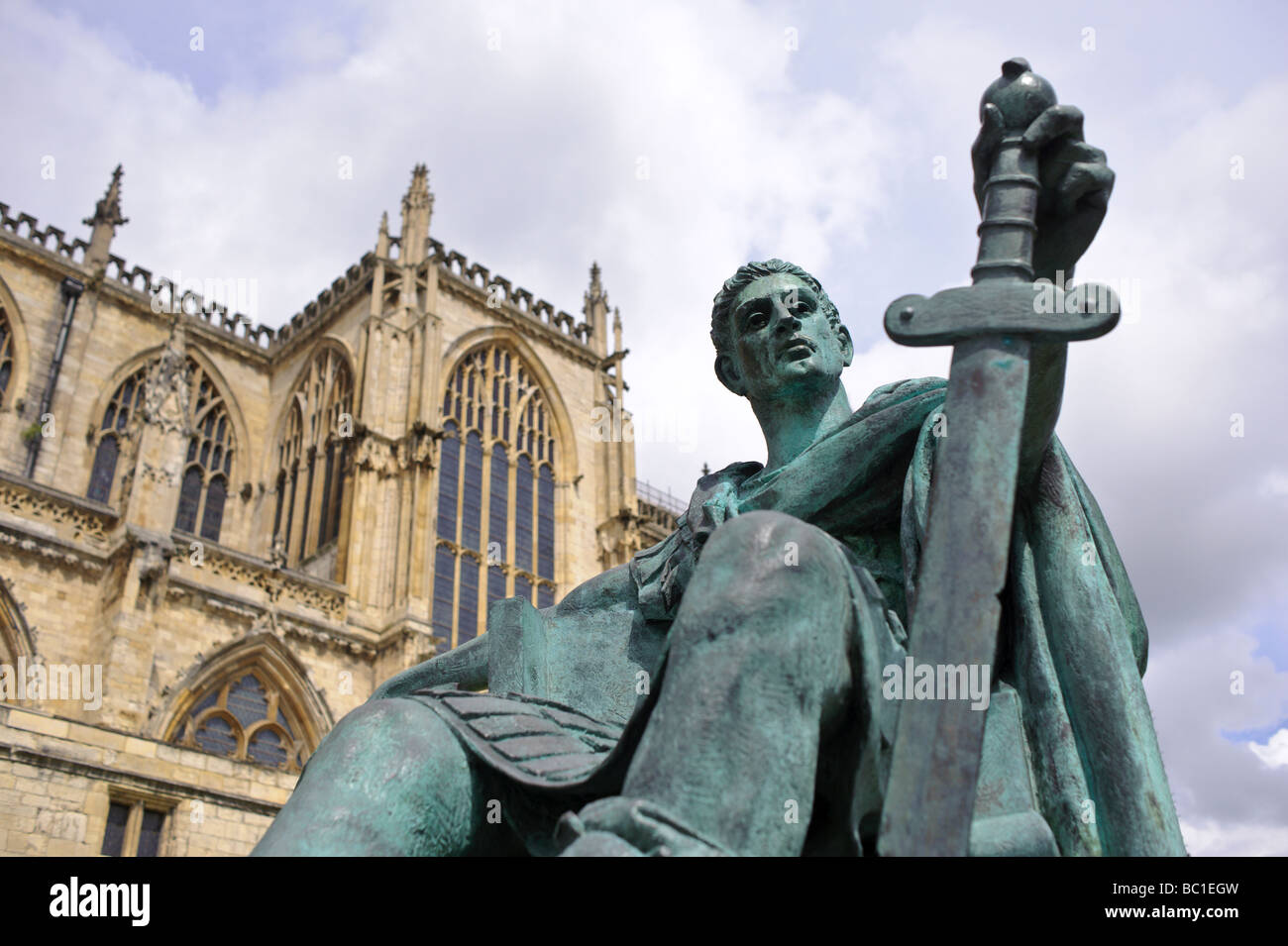 Roman Emperor Constantine Statue vor Yorkminster in York Stockfoto