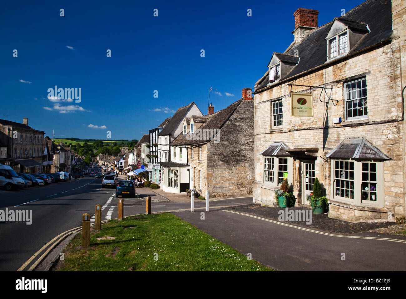 High Street Burford Oxfordshire in den Cotswolds Stockfoto