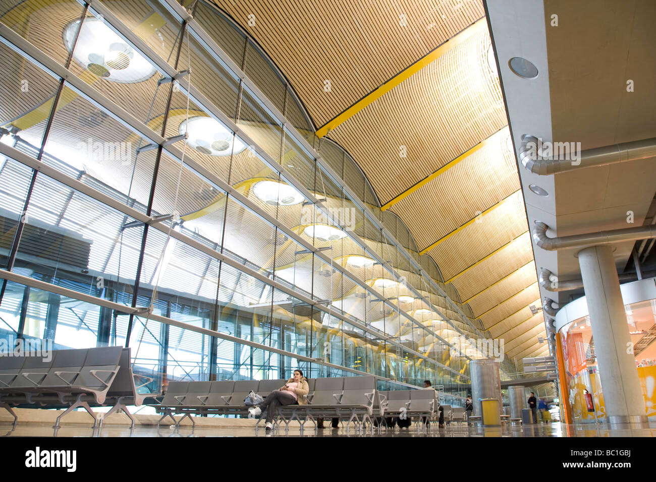 Barajas International Airport, Terminal 4, Madrid, Spanien Stockfoto