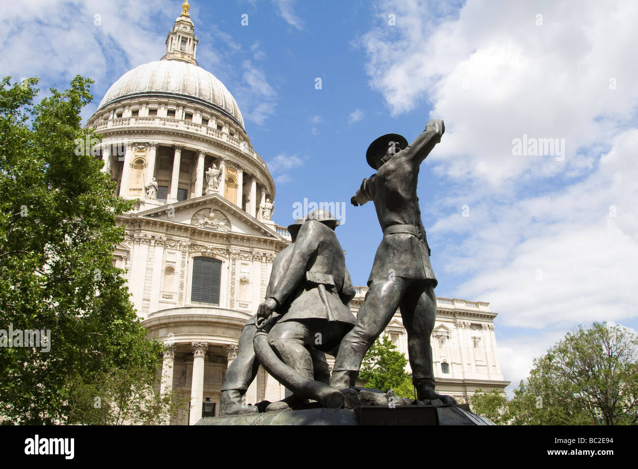 Das Nationaldenkmal für die Männer und Frauen der Feuerwehr Vereinigtes Königreich. Stockfoto