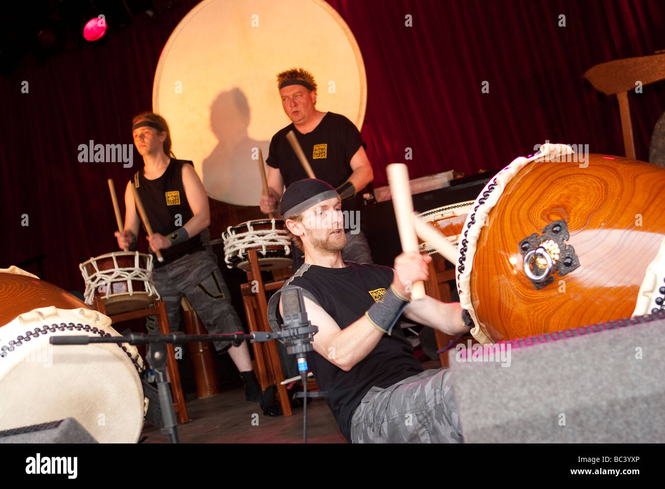 Mugen Taiko Dojo Trommler Glasgow Mela festival Stockfoto