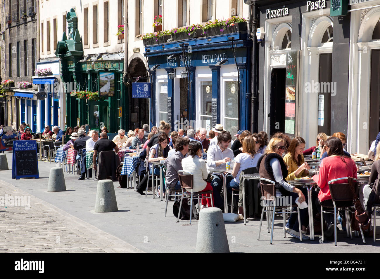Straßencafés am Grassmarket Street, Edinburgh Schottland Stockfoto