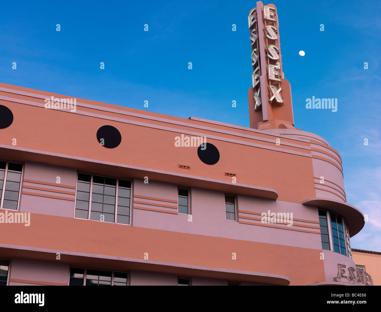 Art-Deco-Hotel in South Beach, Miami, Außenansicht des Essex Hotels Stockfoto