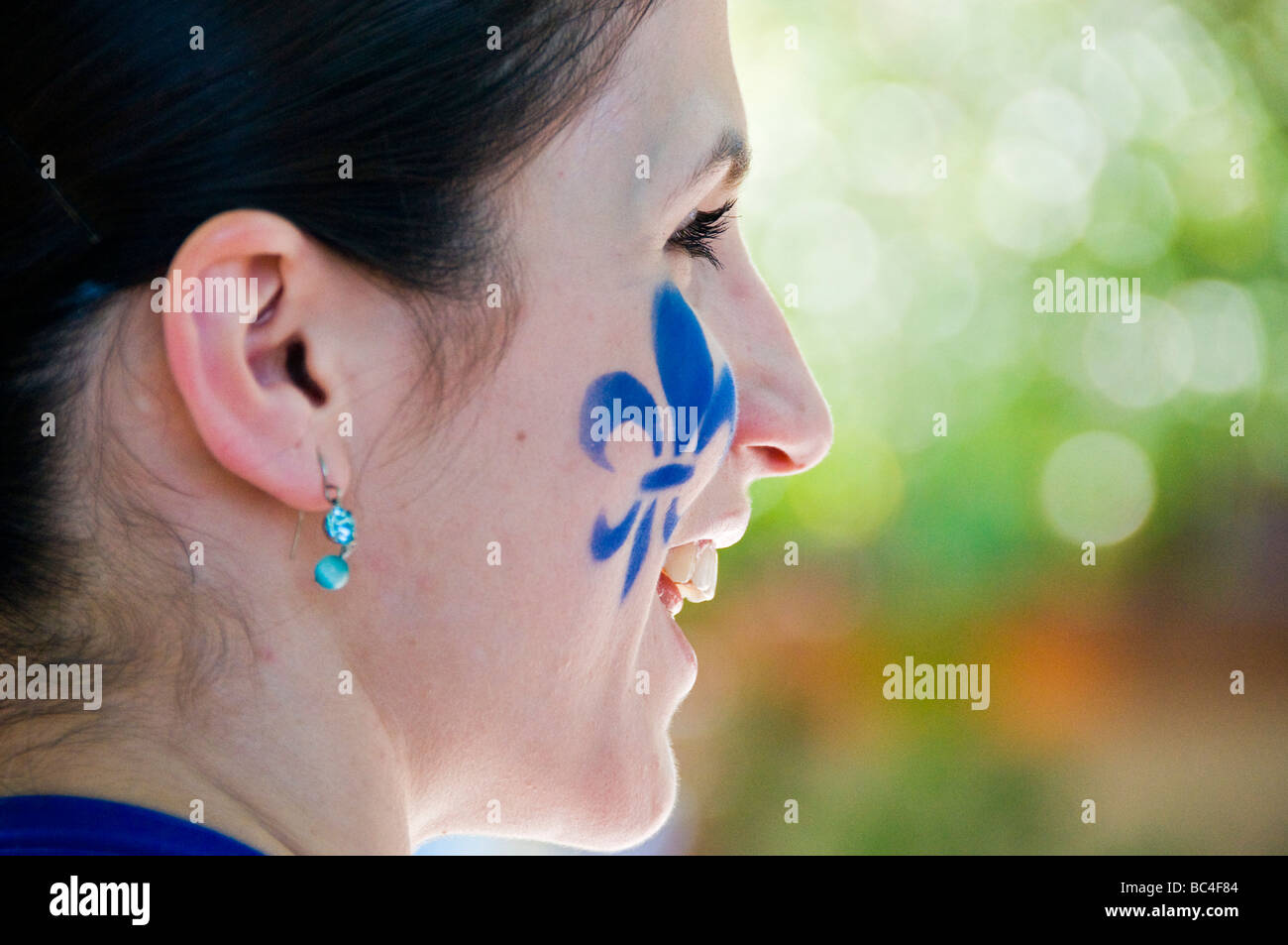 Fleur de Lys Symbol der Provinz von Quebec auf einer Fläche während der Saint-Jean-Baptiste-Parade Montreal Stockfoto