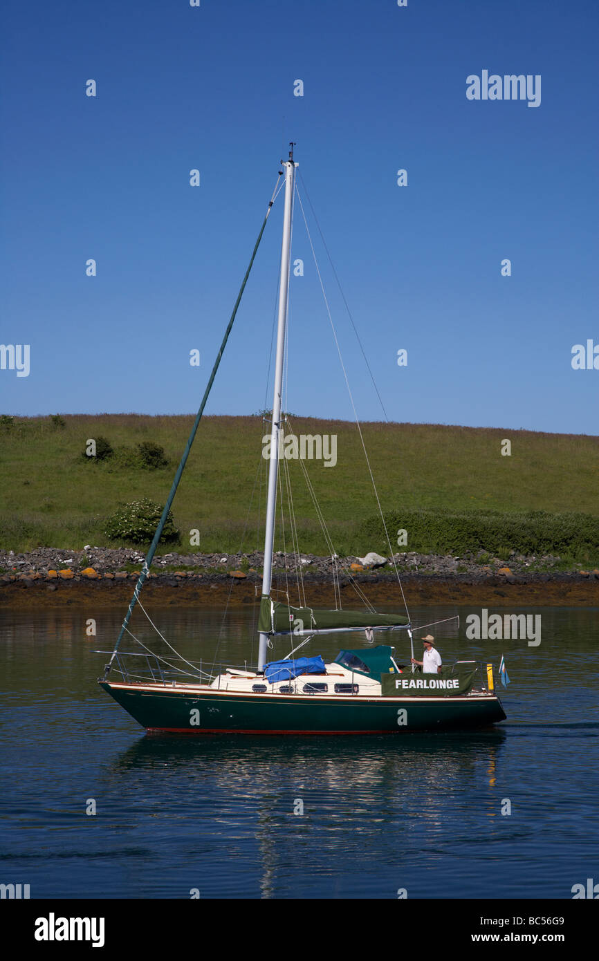 Yacht-Autofahren in einem Strangford Loughs viele Buchten Grafschaft unten Nordirland Vereinigtes Königreich Stockfoto