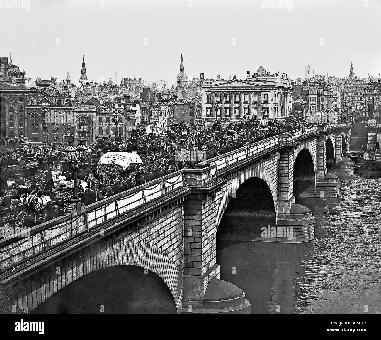 LONDON BRIDGE 1890er Jahre Verkehr viktorianischen Foto Stockfoto