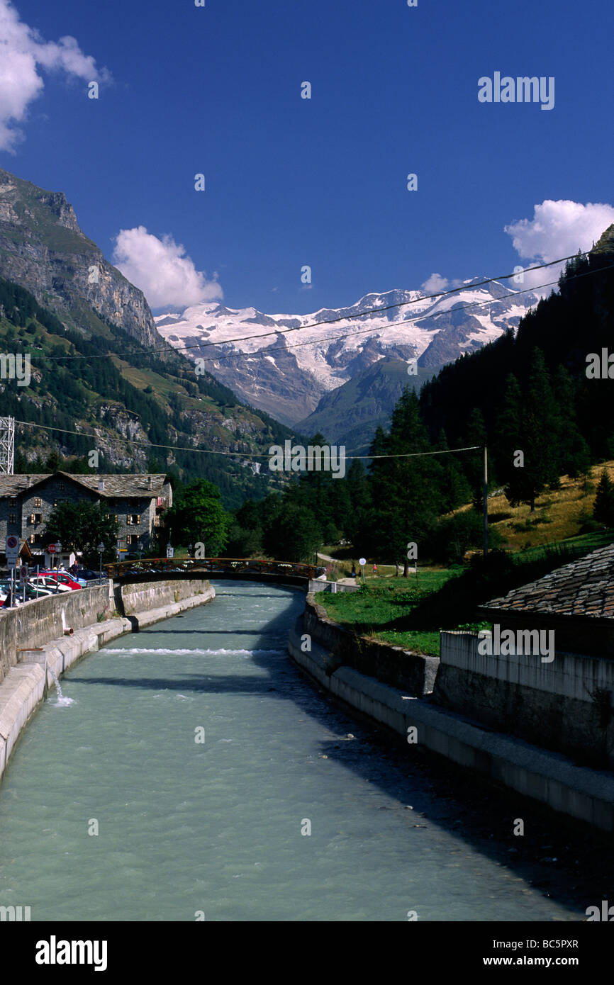 Italien, Aostatal, Gressoney St Jean, Lys und Mount Rosa Stockfoto