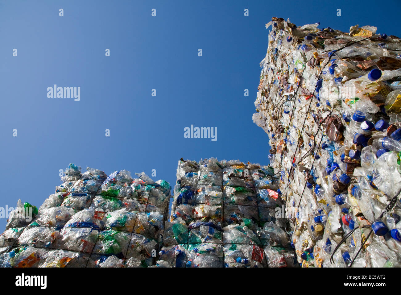 Deponie, Stapel von Kunststoffabfällen Stockfoto