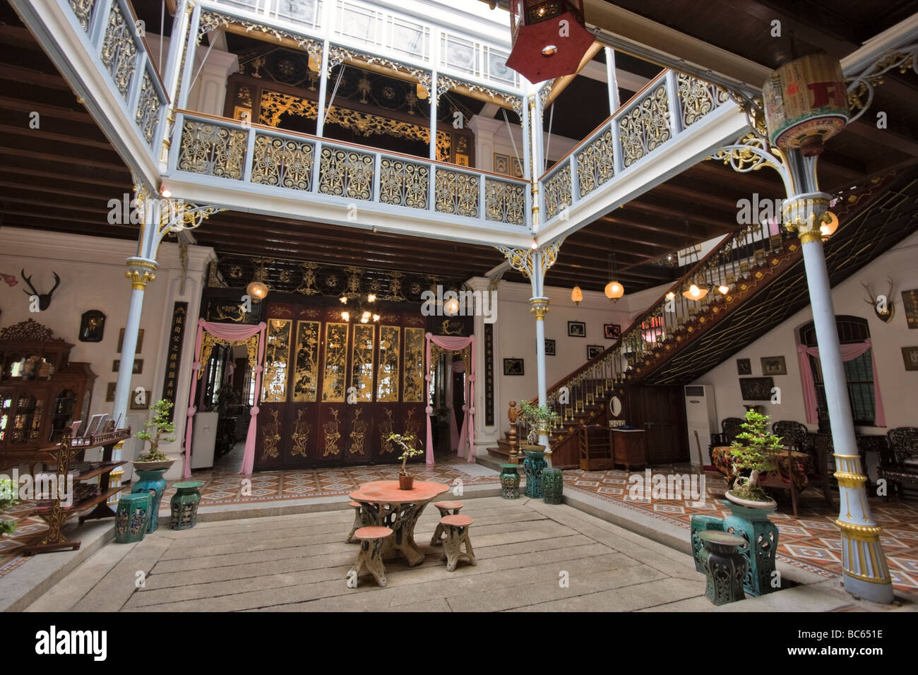 Innenraum der Peranakan Mansion, Georgetown, Penang, Malaysia Stockfoto