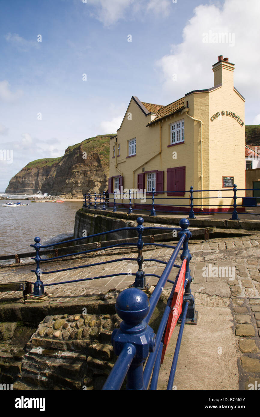 "Cod & Hummer" in Staithes, North Yorkshire, England, UK. Stockfoto