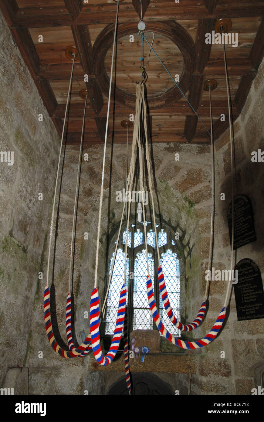 die Glocke Seile in St. Senarras Kirche in Zennor in Cornwall, Großbritannien Stockfoto