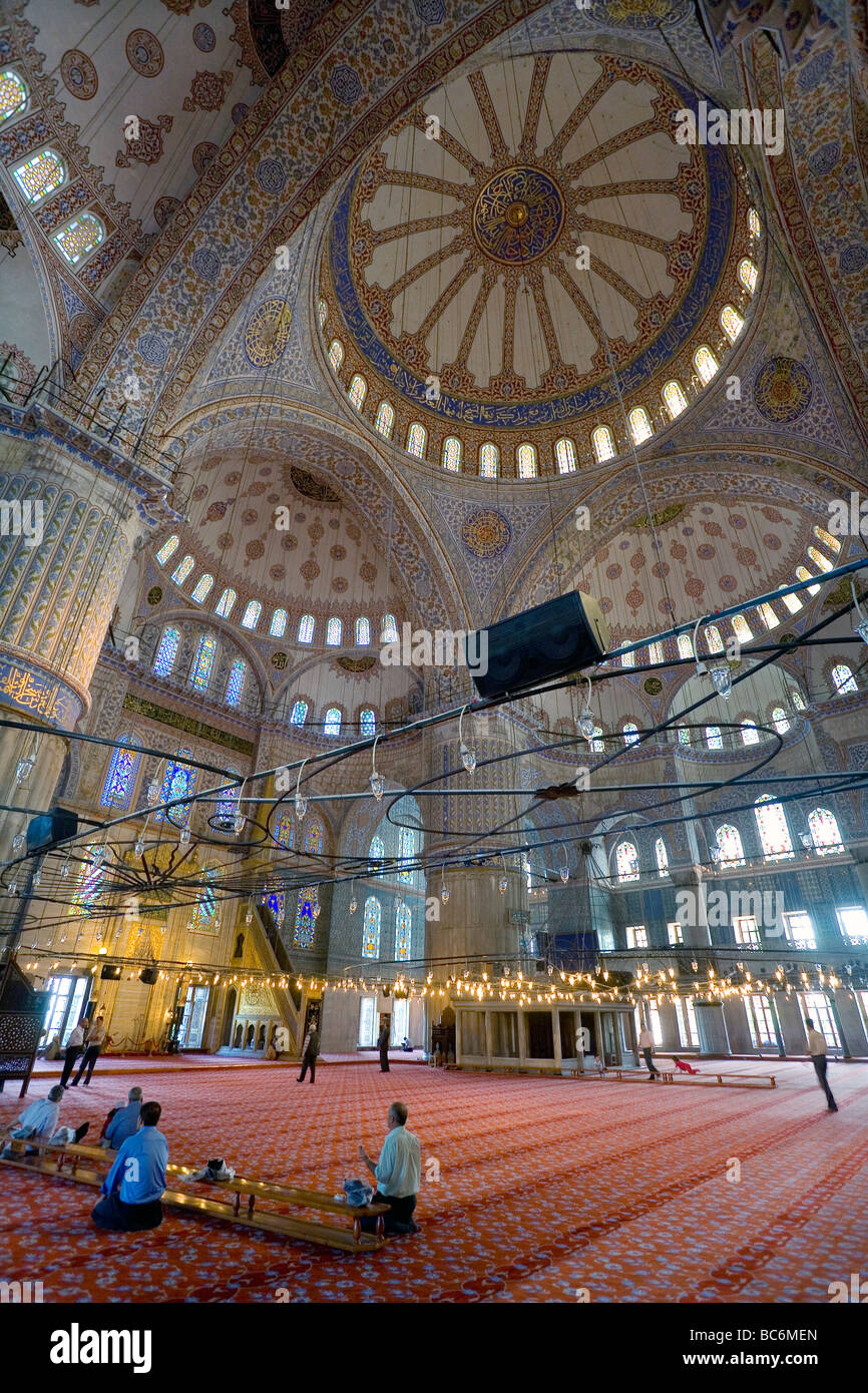 Das Innere von der blauen Moschee Sultan Ahmet Camii Istanbul Stockfoto