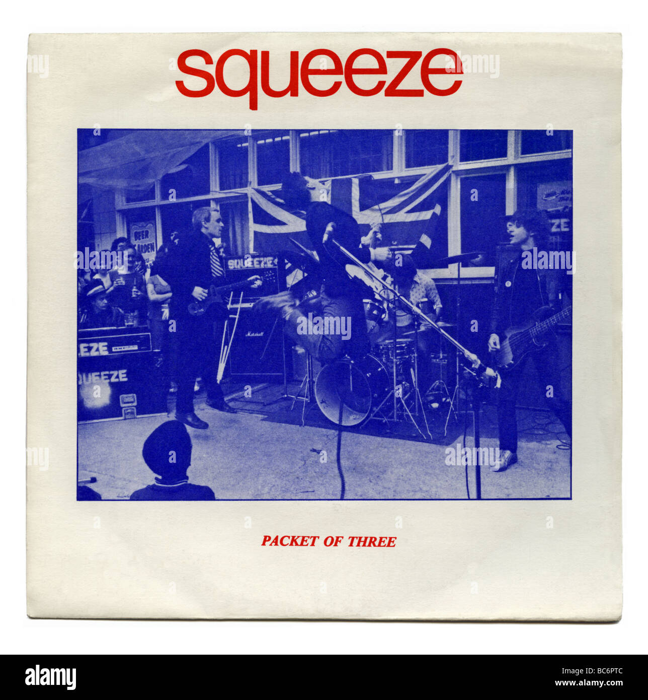 "Paket von drei" EP von Squeeze, ein "New Wave"-Rekord in der Punk-Ära im Jahr 1977 erstmals veröffentlicht Stockfoto