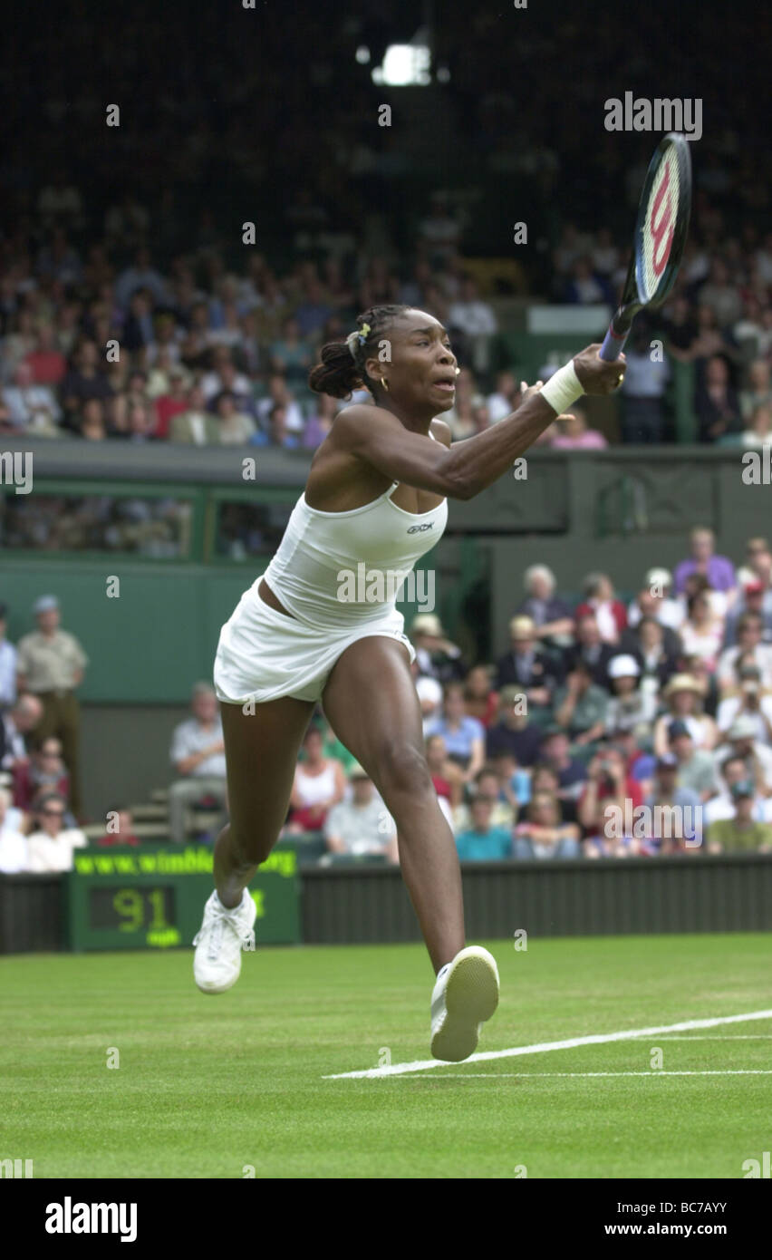 Wimbledon Tennis Championships 2002 Venus Williams auf dem Centre Court Stockfoto