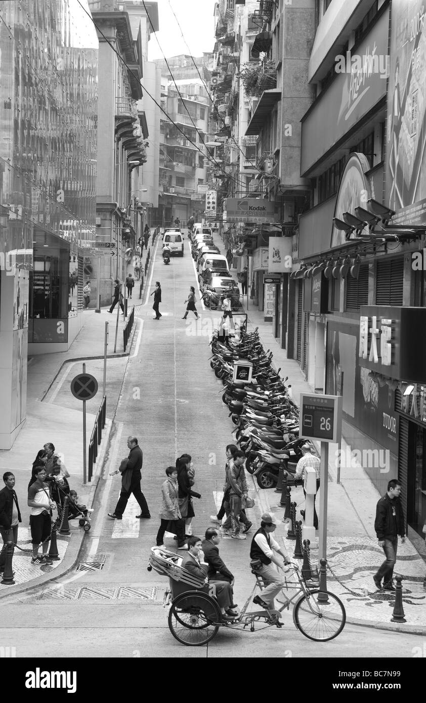 Zeigen Sie an, Rua Central von Avenida de Almeida Ribeiro in Macau Stockfoto