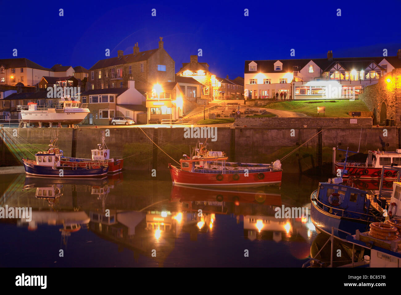 Gemeinsame Hafen bei Nacht Norden Northumberland Küste Northumbria Grafschaft England UK Stockfoto