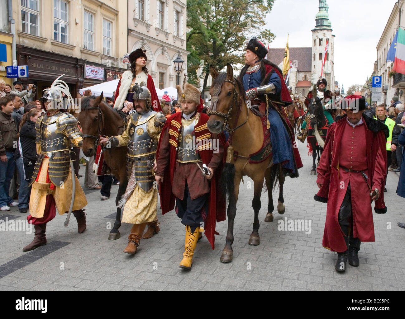 Polen Krakau Schauspieler Daniel Olbrychski als König Jan III. Sobieski 1683 Wien Sieg feiern Stockfoto