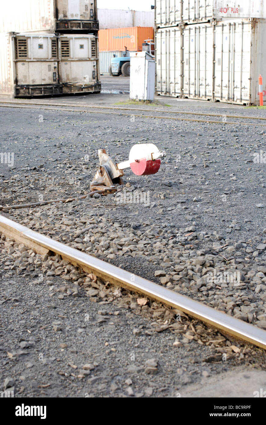 Schiene Güterverkehr am Hafen Stockfoto