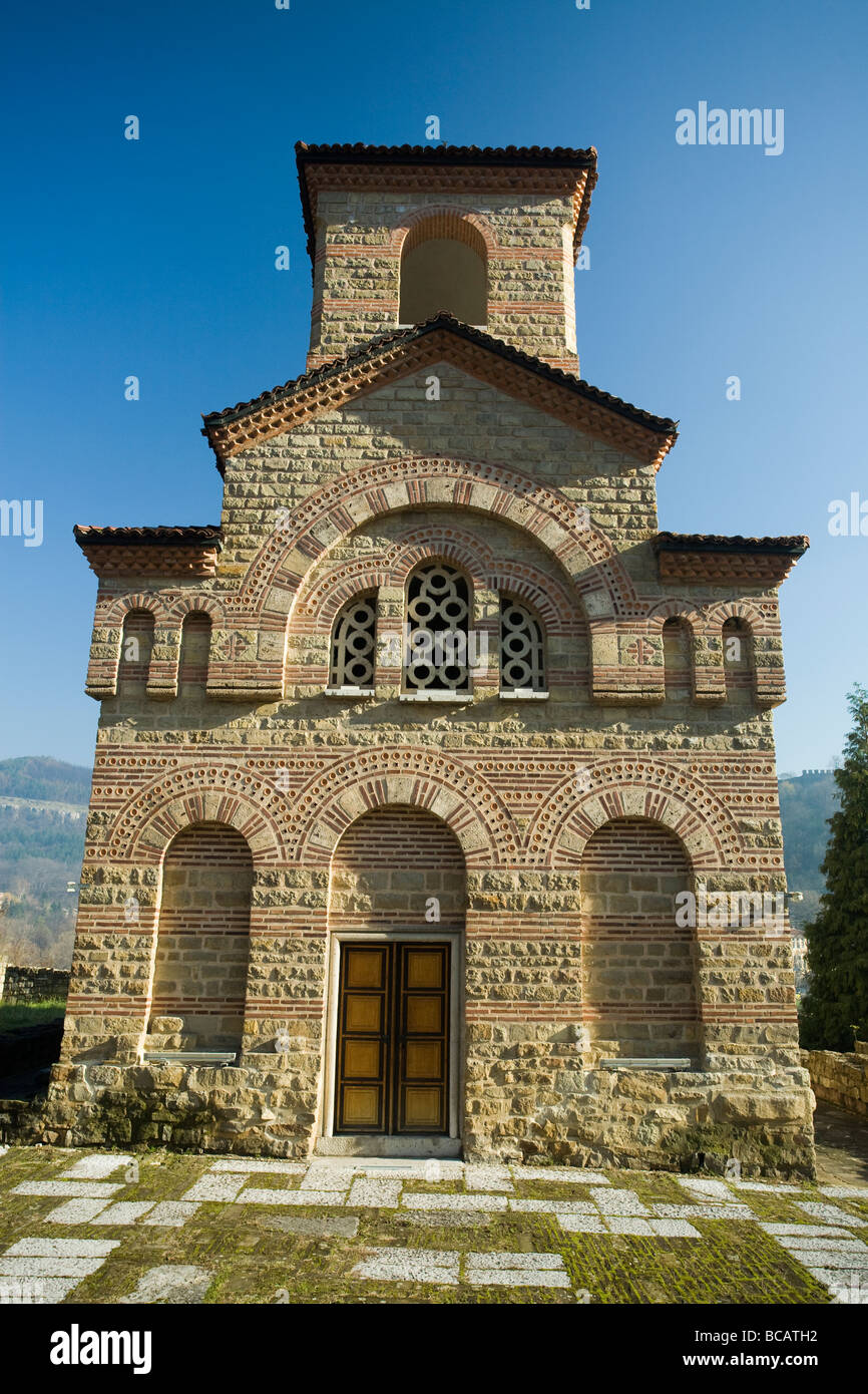 Kirche des heiligen Dimitar von Solun (St. Dimitrios von Thesaloniki) im Assen-Viertel von Veliko Tarnovo, der mittelalterlichen Hauptstadt Bulgariens Stockfoto