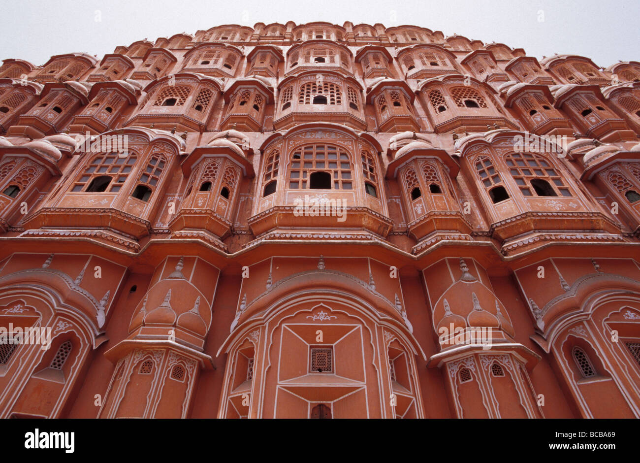 Das Hawa Mahal, Palast der Winde, Pink Palace Sandstein Windows. Stockfoto