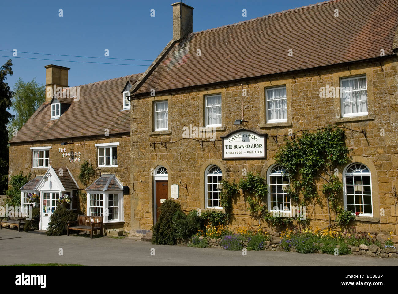 Die Howard Arme Wirtshaus Ilmington Stockfoto