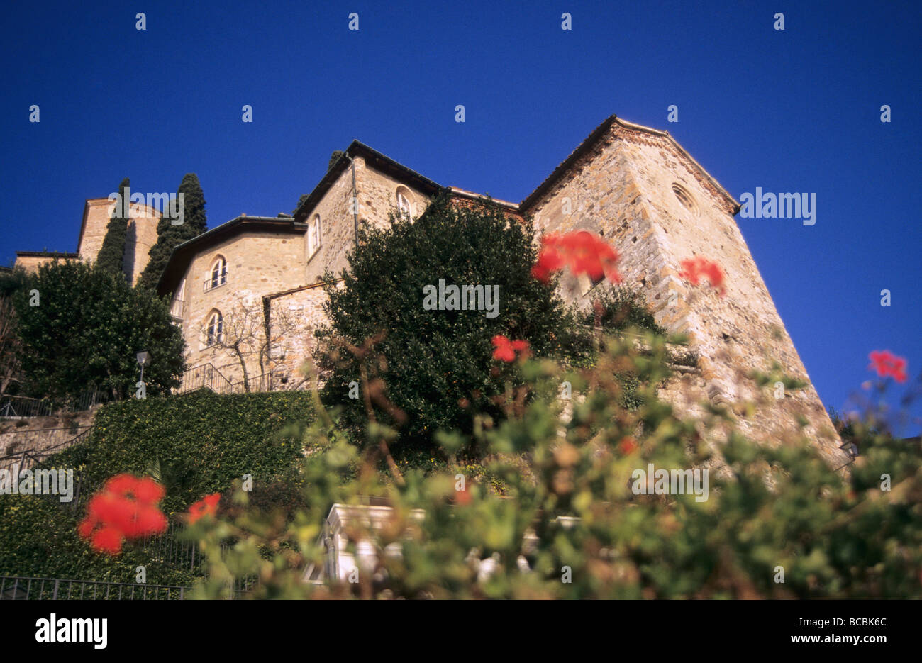 Santa Maria del Sasso Wallfahrtskirche Komplex in Morcote Tessin Schweiz Stockfoto