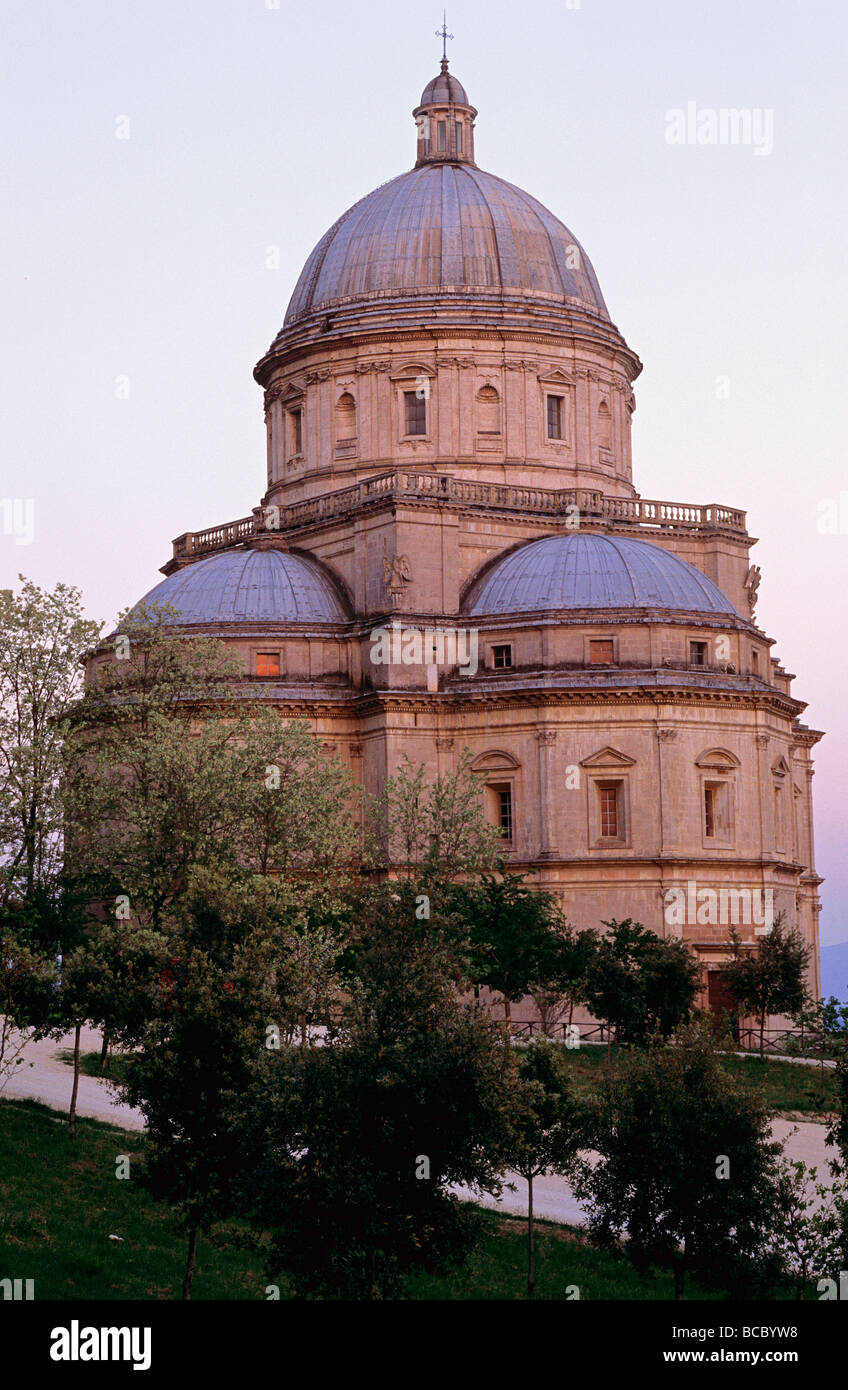Italien, Umbrien, Provinz Perugia, Todi, Kirche Santa Maria della Consolazione im XVI. Jahrhundert von Bramante Stockfoto