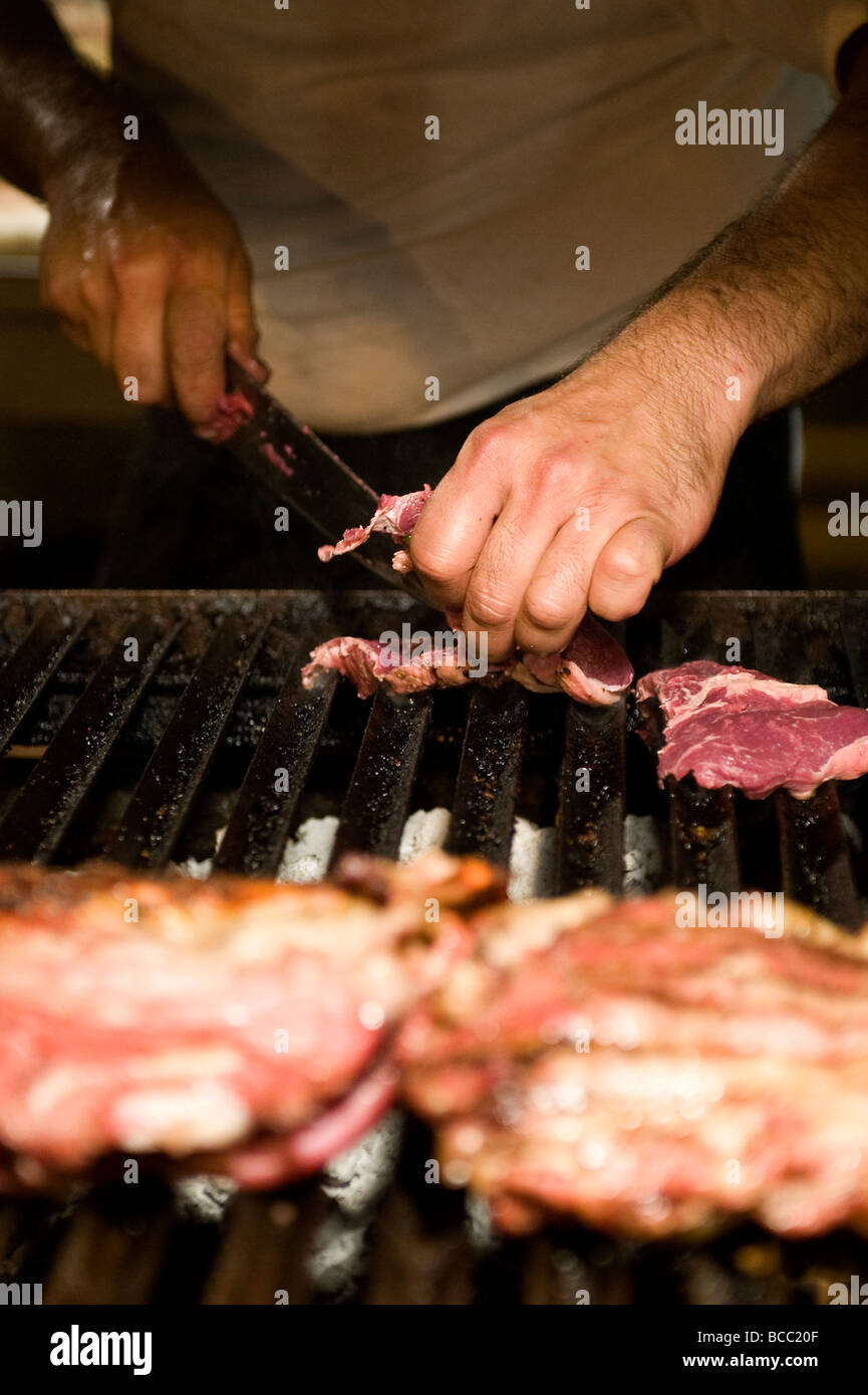 Kochen auf dem grill Stockfoto