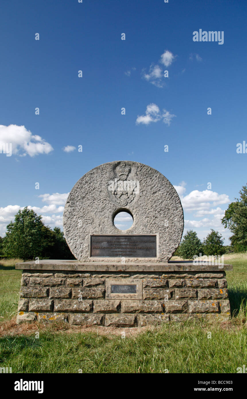 Der Mühlstein-Denkmal am Queen Annes Fahrt im Windsor Great Park, Berkshire, England. Stockfoto